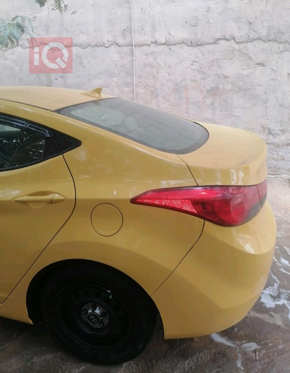 هیوندای ئەلەنترا